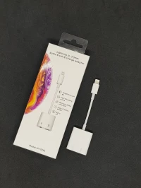 Adaptateur Lightning Mâle Vers 3.5Mm Audio Femelle et Port De Charge Lightning Femelle Jh-026L