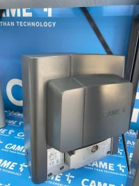 Moteur coulissant la marque  ,NICE ,CAME,ACM disponible