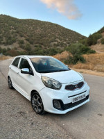 voitures-kia-picanto-2014-brazillia-khemis-miliana-ain-defla-algerie