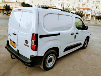 voitures-fiat-doblo-2023-setif-algerie