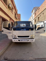 camion-jmc-plateaux-1040-2013-mostaganem-algerie