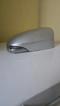 Cache retroviseur toyota auris