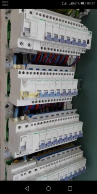 Électricien 