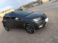 voitures-dacia-sandero-2017-stepway-ouled-rached-bouira-algerie