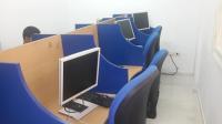 إشهار-و-اتصال-location-de-postes-travail-equipes-pour-call-center-الجزائر-وسط