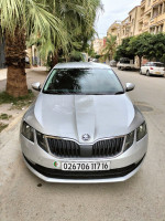 voitures-skoda-octavia-2017-ambiente-bordj-el-bahri-alger-algerie