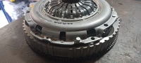 Volant moteur+kit embrayage laguna 2