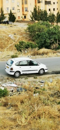 سيارات-renault-scenic-2002-تيارت-الجزائر