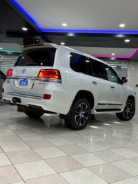 سيارات-toyota-land-cruiser-2021-v8-vxr-grand-touring-s-قالمة-الجزائر