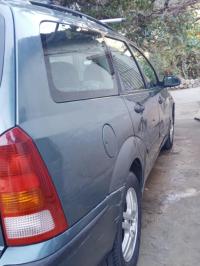 سيارات-ford-focus-4-portes-2003-المدية-الجزائر