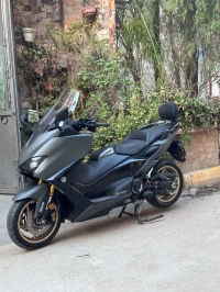Yamaha Tmax 560 2021