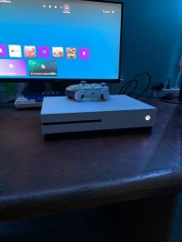 أجهزة-ألعاب-الفيديو-xbox-one-s-برج-بوعريريج-الجزائر