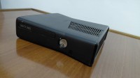 أجهزة-ألعاب-الفيديو-xbox-360-slim-flashe-بحالة-جيد-ة-البليدة-الجزائر