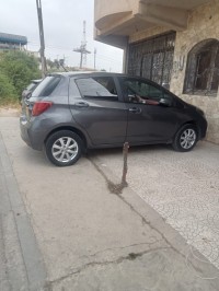 سيارات-toyota-yaris-2017-touch-active-سكيكدة-الجزائر