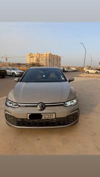 سيارات-volkswagen-golf-8-2023-gtd-بئر-الجير-وهران-الجزائر
