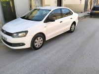 سيارات-volkswagen-polo-sedan-2015-شراقة-الجزائر