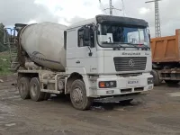 shacman location camion malaxeur 2025
