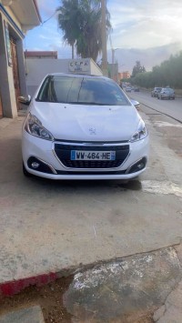 سيارات-peugeot-208-2018-allure-facelift-المحمدية-معسكر-الجزائر