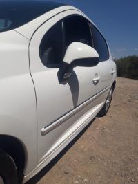 سيارات-peugeot-207-2011-allure-دهامشة-سطيف-الجزائر