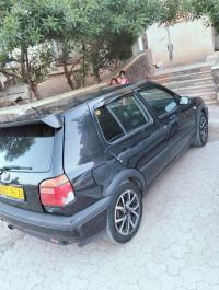 سيارات-volkswagen-golf-3-1996-بوسكن-المدية-الجزائر