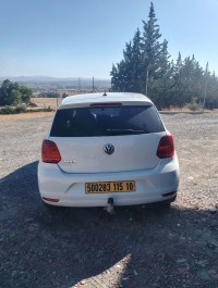 سيارات-volkswagen-polo-2015-البويرة-الجزائر