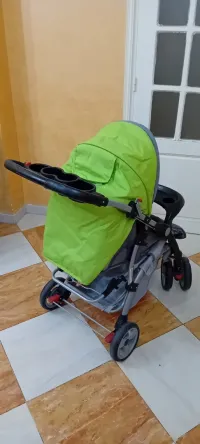 Poussette bébé 