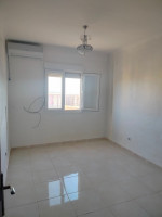 appartement-vente-f4-oran-misseghine-algerie