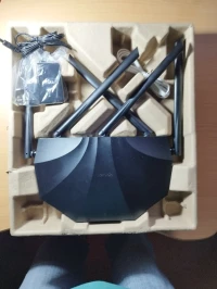 ROUTEUR TENDA avec WIFI 6 très fort