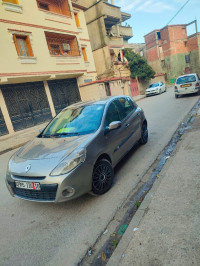 voitures-renault-clio-3-2010-dynamique-bouira-algerie