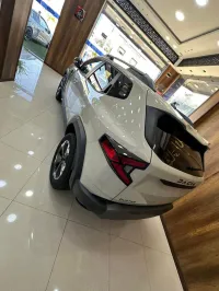 Dacia Duster 2025 gold