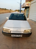 moyenne-berline-renault-21-1993-sendjas-chlef-algerie