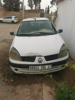 voitures-renault-clio-classique-2005-oran-algerie