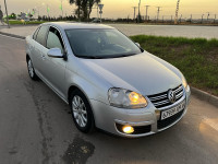 voitures-volkswagen-jetta-2009-el-harrach-alger-algerie