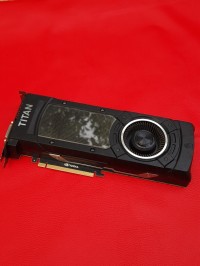 بطاقات-الرسومات-carte-graphique-nvidia-titan-12gb-المدية-الجزائر