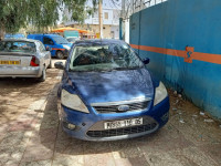 moyenne-berline-ford-focus-5-portes-2010-seggana-batna-algerie