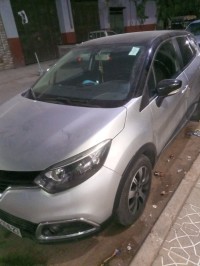 سيارات-renault-captur-2016-مستغانم-الجزائر