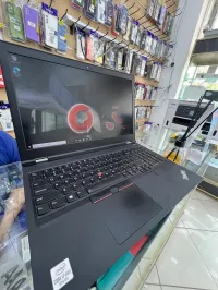 THINKPAD P15 gen 1 workstation 