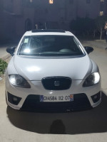 moyenne-berline-seat-leon-2012-foughala-biskra-algerie