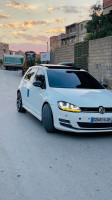 moyenne-berline-volkswagen-golf-7-2014-batna-algerie