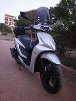 motos-scooters-vms-coral180cc-2023-bir-el-djir-oran-algerie