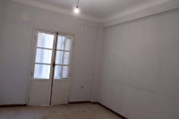 appartement-vente-f3-tipaza-kolea-algerie