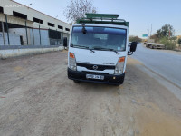 camion-nt400-cabstar-nissane-2014-el-affroun-blida-algerie