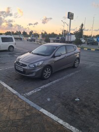 سيارات-hyundai-accent-rb-4-portes-2018-prestige-بابا-حسن-الجزائر