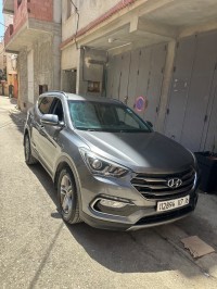 سيارات-hyundai-santafe-2017-prestige-بئر-مراد-رايس-الجزائر