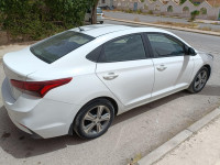 berline-hyundai-crdi-2018-oum-el-bouaghi-algerie