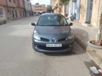 voitures-renault-clio-3-2007-authentique-es-senia-oran-algerie