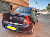 voitures-dacia-logan-2013-laghouat-algerie