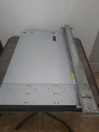 Serveur HP DL380 Gen 9/2processeurs E5-2680V4(28C/56T),Ram 32G DDR4 et 2 HDD de 600 GB.