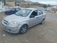 voitures-chevrolet-aveo-4-portes-2007-lt-zeghaia-mila-algerie