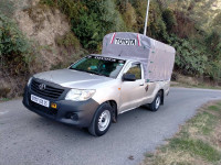 voitures-toyota-hilux-2013-tizi-ouzou-algerie